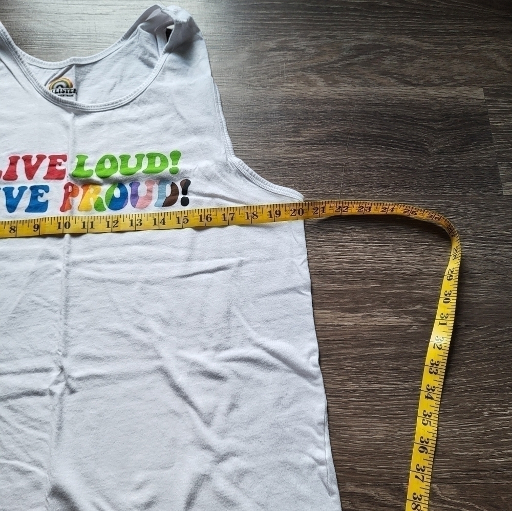 Hollister Men's "Live Loud Live Proud" Pride Tank Top - Large - Picture 4 of 4